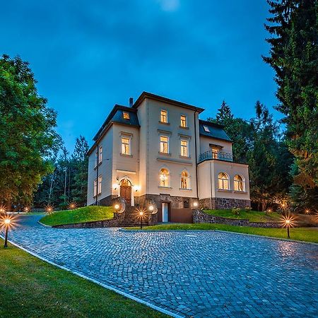 Parkhotel Muldental Colditz Exterior foto