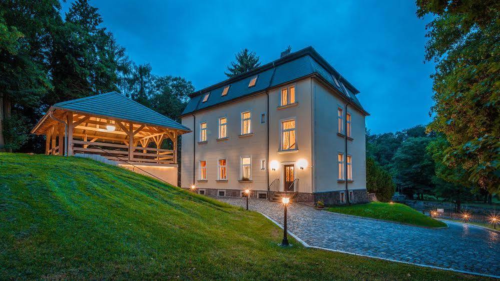 Parkhotel Muldental Colditz Exterior foto