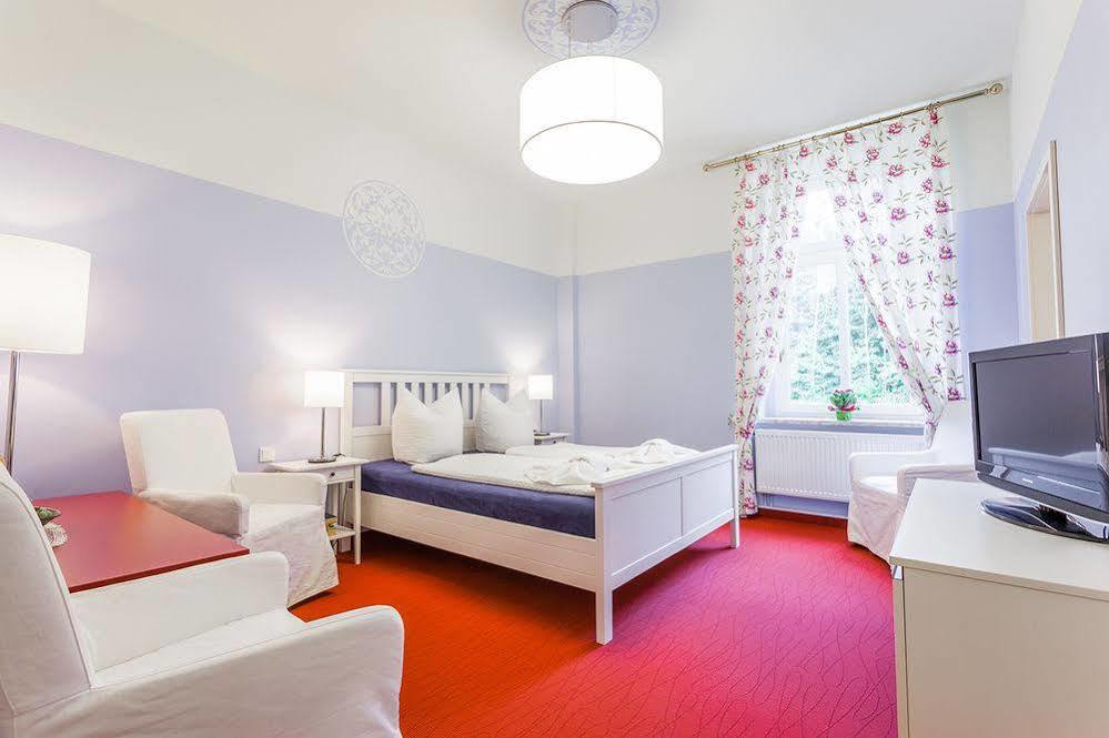 Parkhotel Muldental Colditz Exterior foto